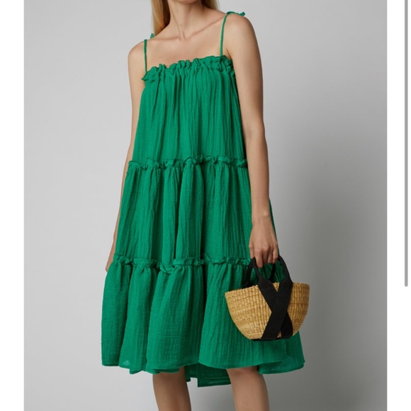 Lisa Marie Hernandez Green Drop Shoulder Tiered Ruffled Linen Dress - Picture 1 of 6